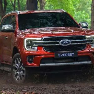 FORD EVEREST 2023 TẠI VIỆT NAM LỘ THÔNG SỐ KỸ THUẬT CHI TIẾT - BẢN NÂNG CẤP ĐÁNG CHỜ ĐỢI VỚI NHIỀU CÔNG NGHỆ HƠN SANTA FE