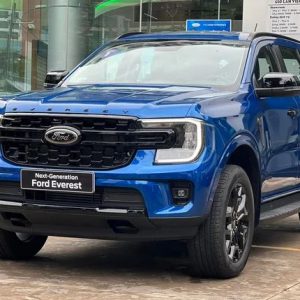 FORD EVEREST 2022 Ồ ẠT VỀ ĐẠI LÝ, KHÁCH HÀNG MUỐN NHẬN XE SỚM PHẢI CHẤP NHẬN 'BIA KÈM LẠC' CẢ TRĂM TRIỆU ĐỒNG